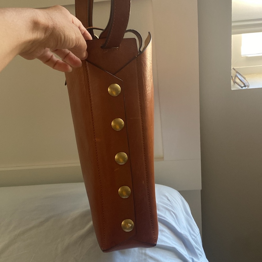 Tory Burch brown tote bag: shoulder bag - Picture 9 of 16